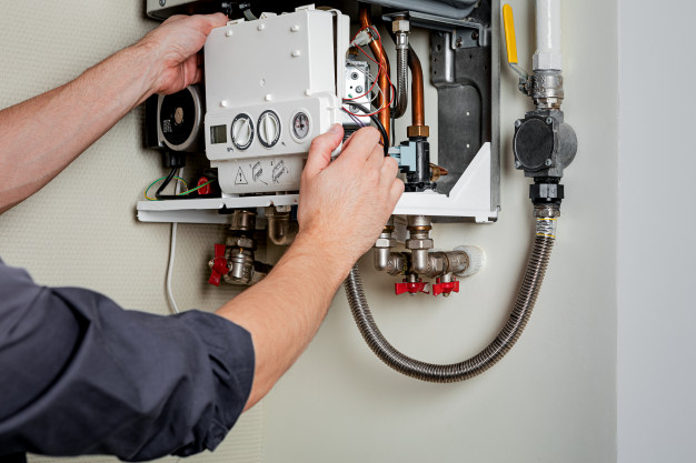 Mantenimiento de boilers de tanque y de paso